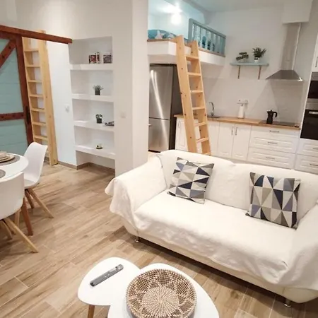 Convento 10 Chic Apartment