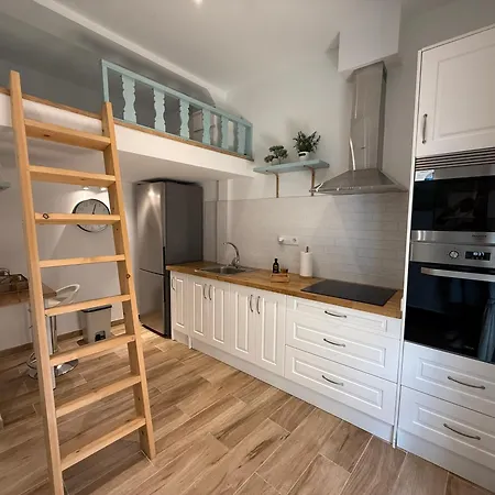 Convento 10 Chic Apartment *