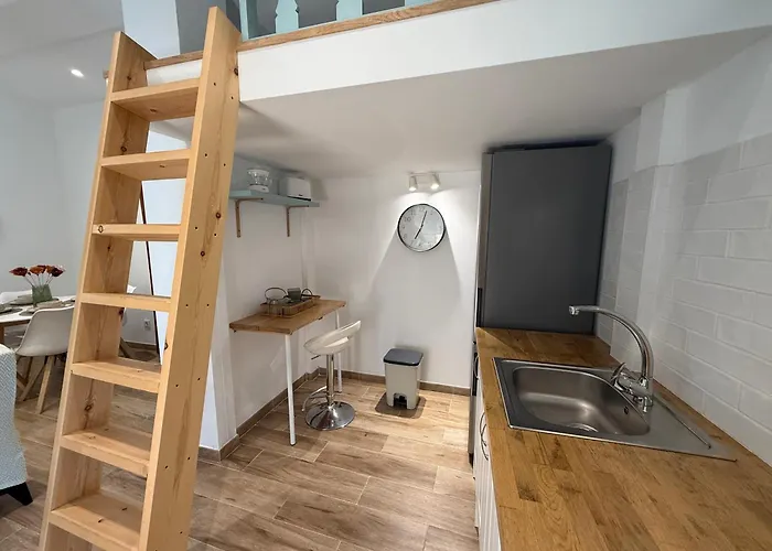 Convento 10 Chic Santander